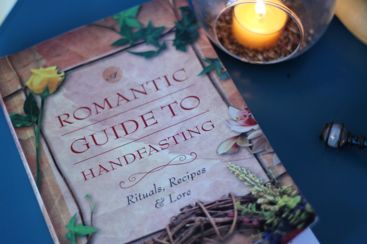 Book Review: A Romantic Guide to&nbsp;Handfasting